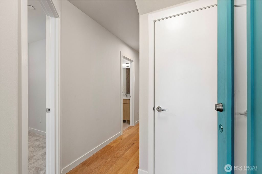 Photo of 105 A NW 39th Street, Seattle, WA 98107 (MLS # 2391607)