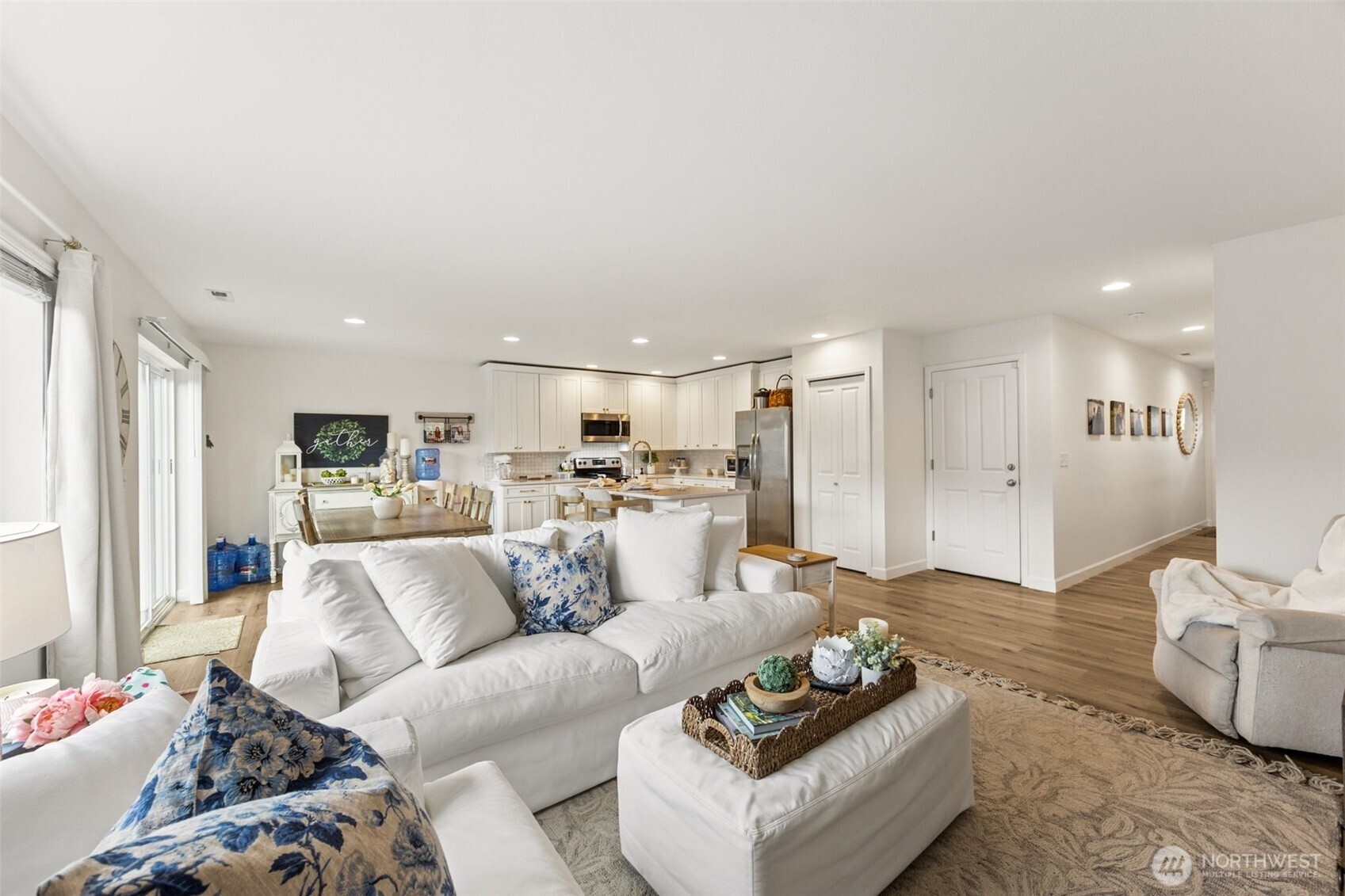 10501 190th Street E