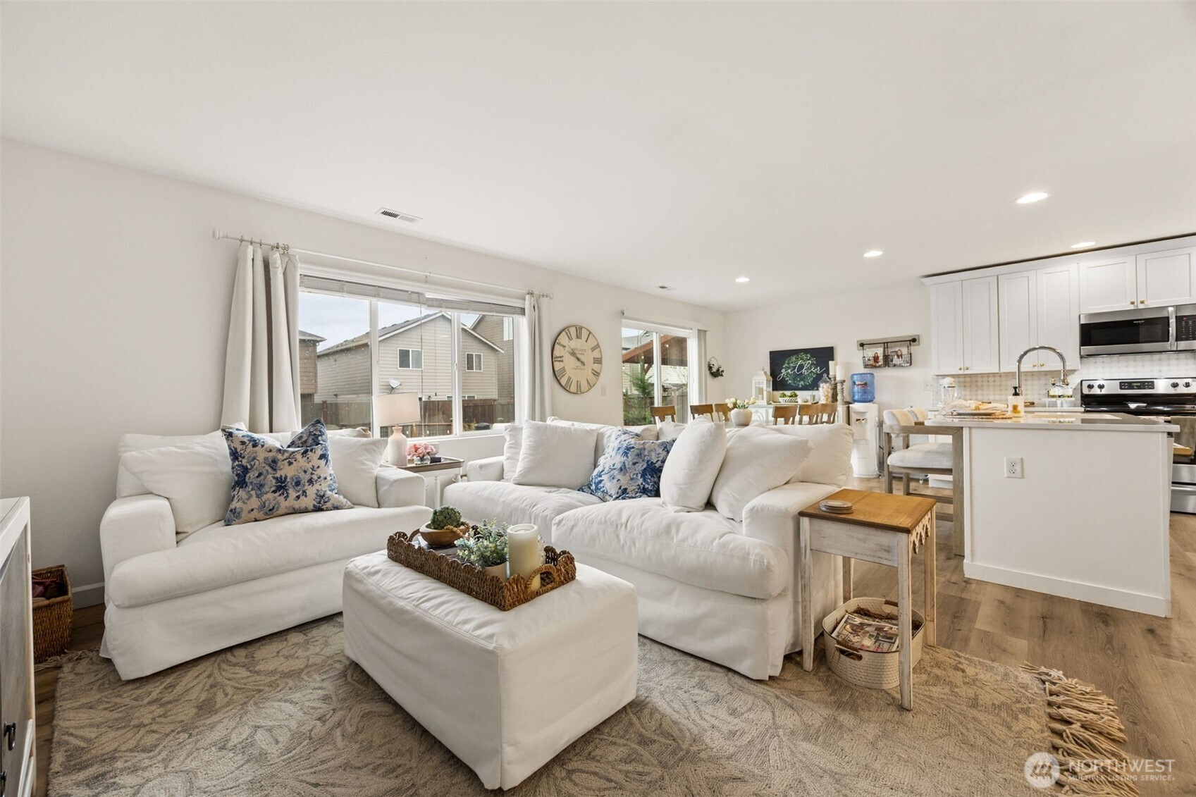 10501 190th Street E