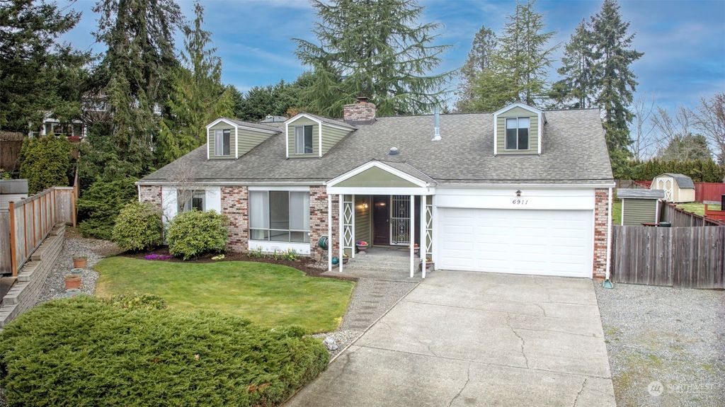 Photo of 6911 149th Avenue NE, Redmond, WA 98052 (MLS # 2051827)
