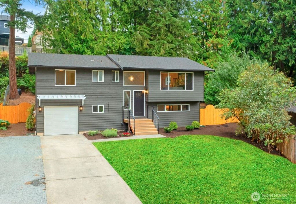 Photo of 19229 34th Drive SE, Bothell, WA 98012 (MLS # 2434602)