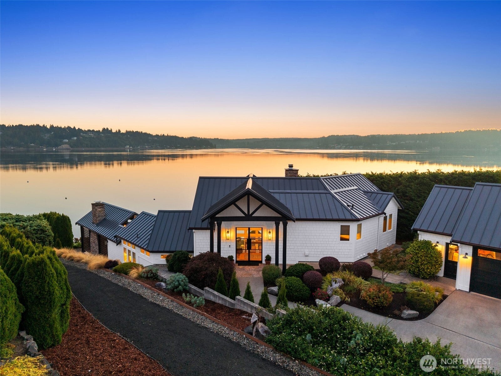 925 Gway Drive