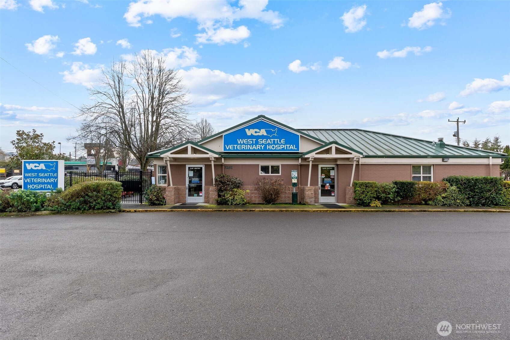 5261 California Way SW