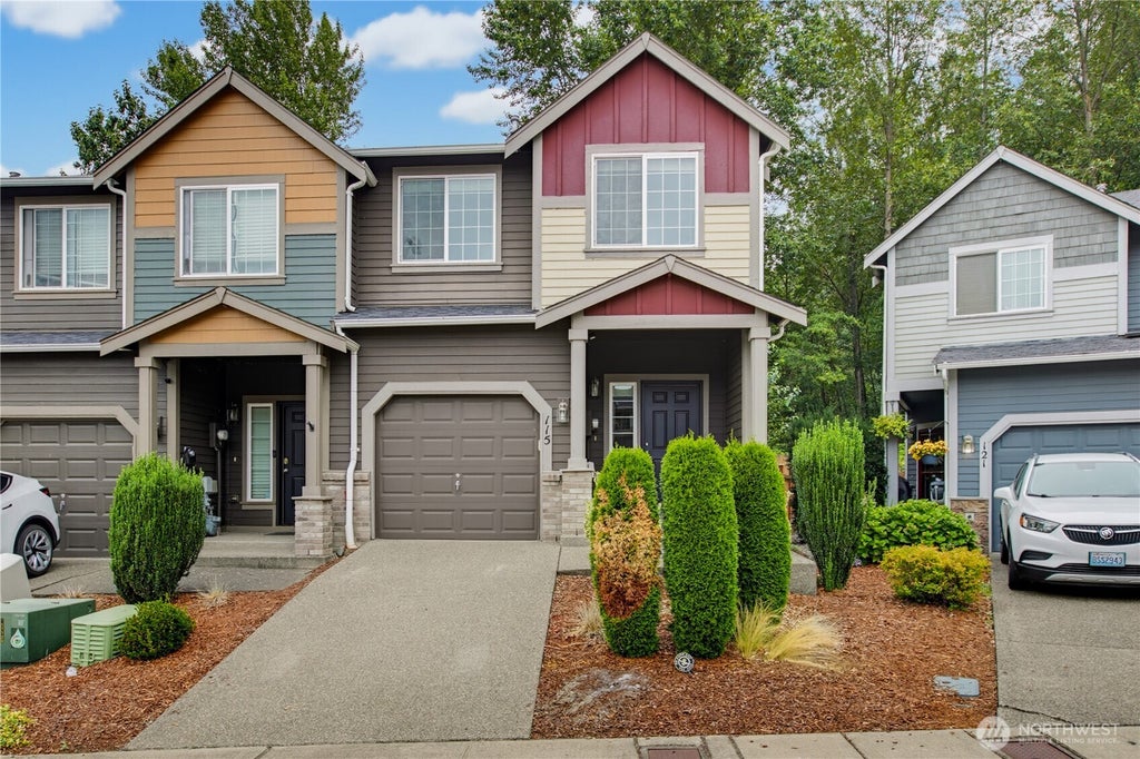 Photo of 115 60th Street SE, Auburn, WA 98092 (MLS # 2568066)