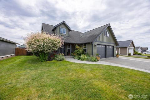 Photo of 407 Westview Place, Nooksack, WA 98276 (MLS # 2539836)