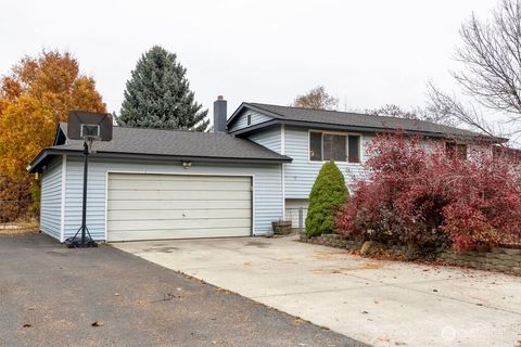 Photo of 7819 E Mission Avenue, Spokane Valley, WA 99212 (MLS # 2451279) Photo of 7819 E Mission Avenue, Spokane Valley, WA 99212 (MLS # 2451279)