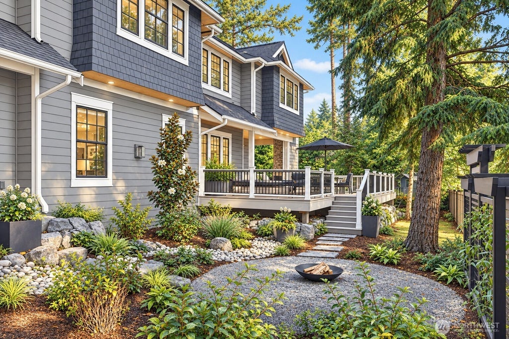 Photo of 2300 126th Avenue NE, Bellevue, WA 98005 (MLS # 2587408)