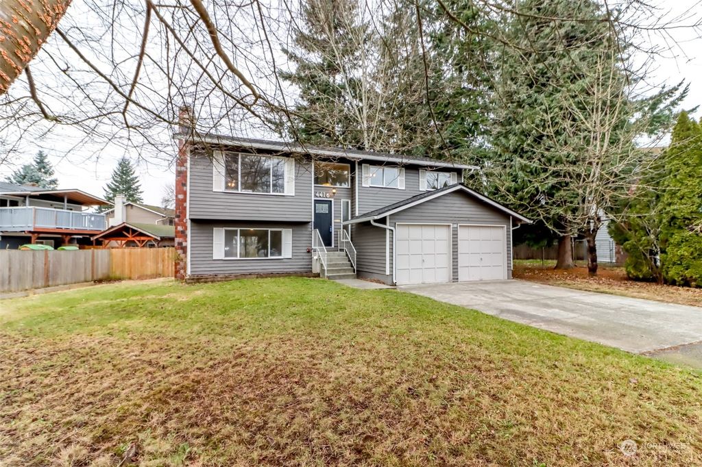 Photo of 4416 127th Street NE, Marysville, WA 98271 (MLS # 2182362)