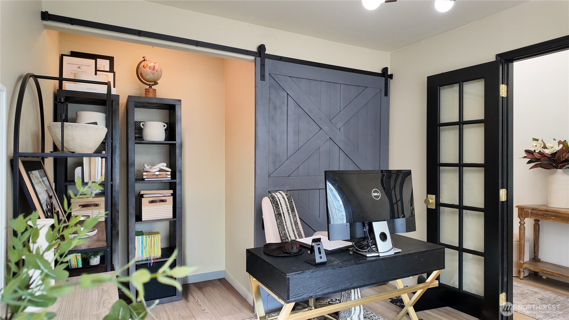 19123 205th Street E