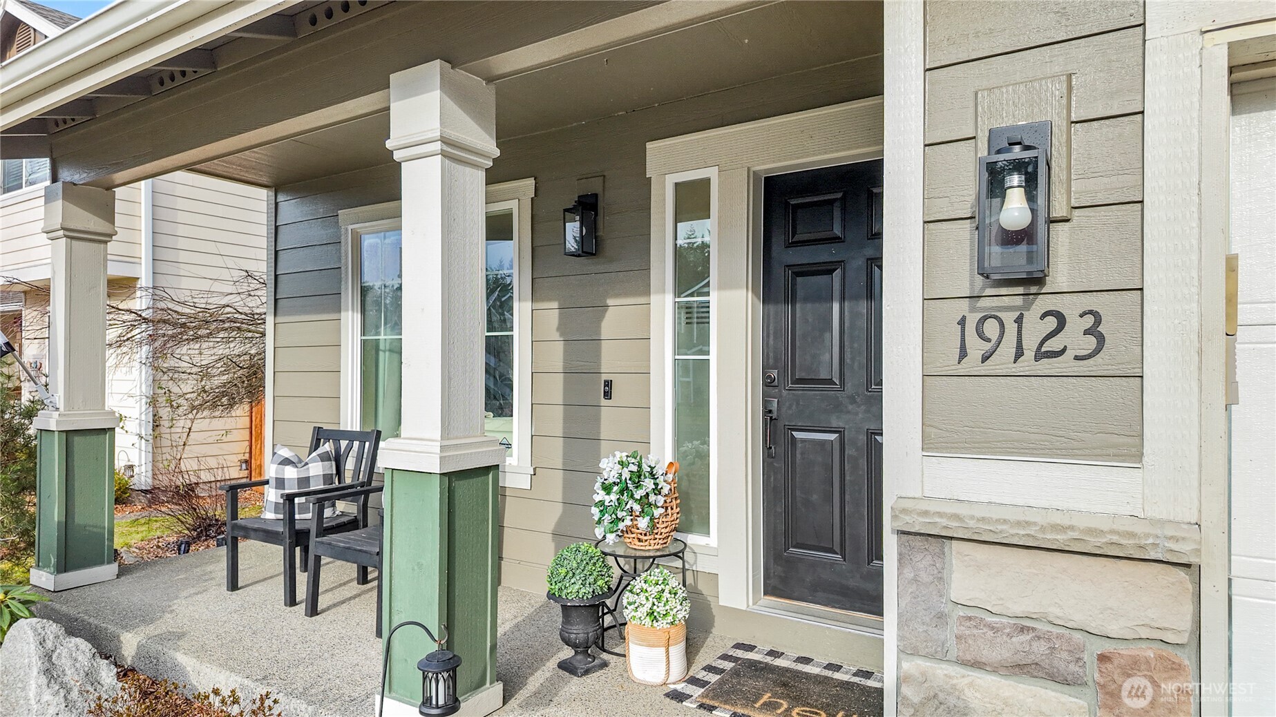 19123 205th Street E