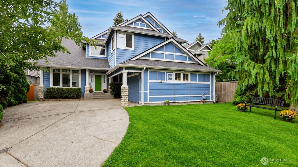 Photo of 18637 172nd Place SE, Renton, WA 98058 (MLS # 2513378)