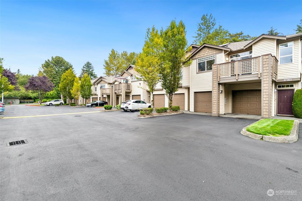 Photo of 17765 134th Lane SE, Renton, WA 98058 (MLS # 2292281)