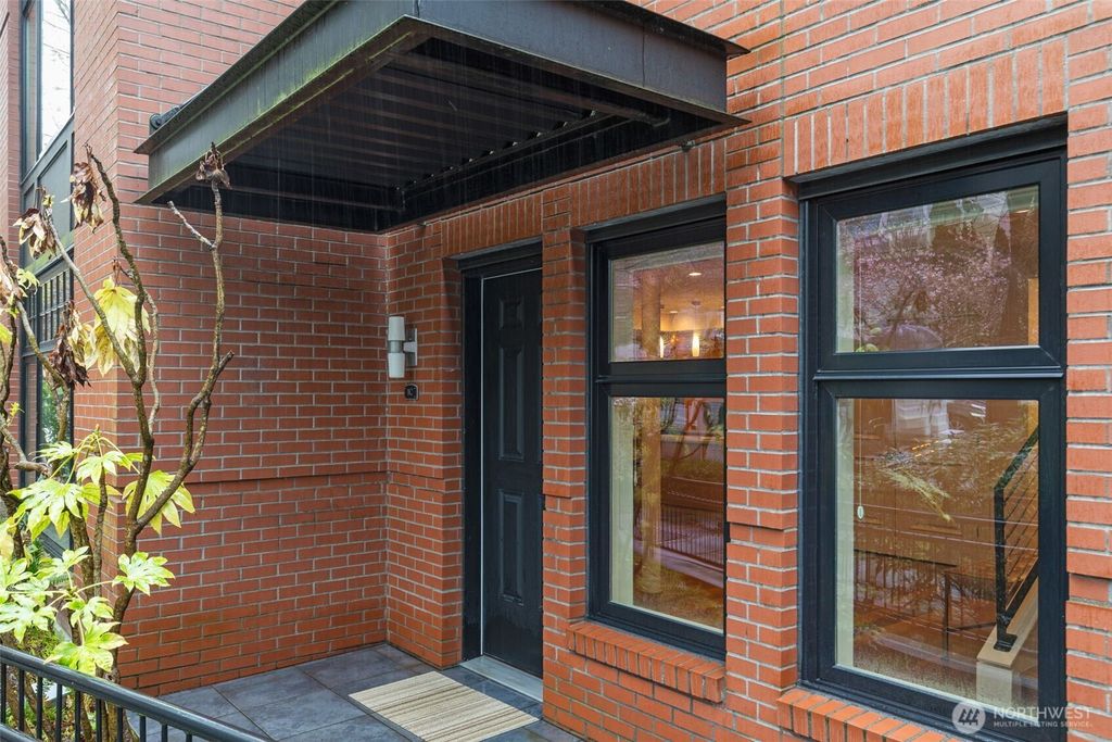 Photo of 1 Ward Street #C, Seattle, WA 98109 (MLS # 2498631)