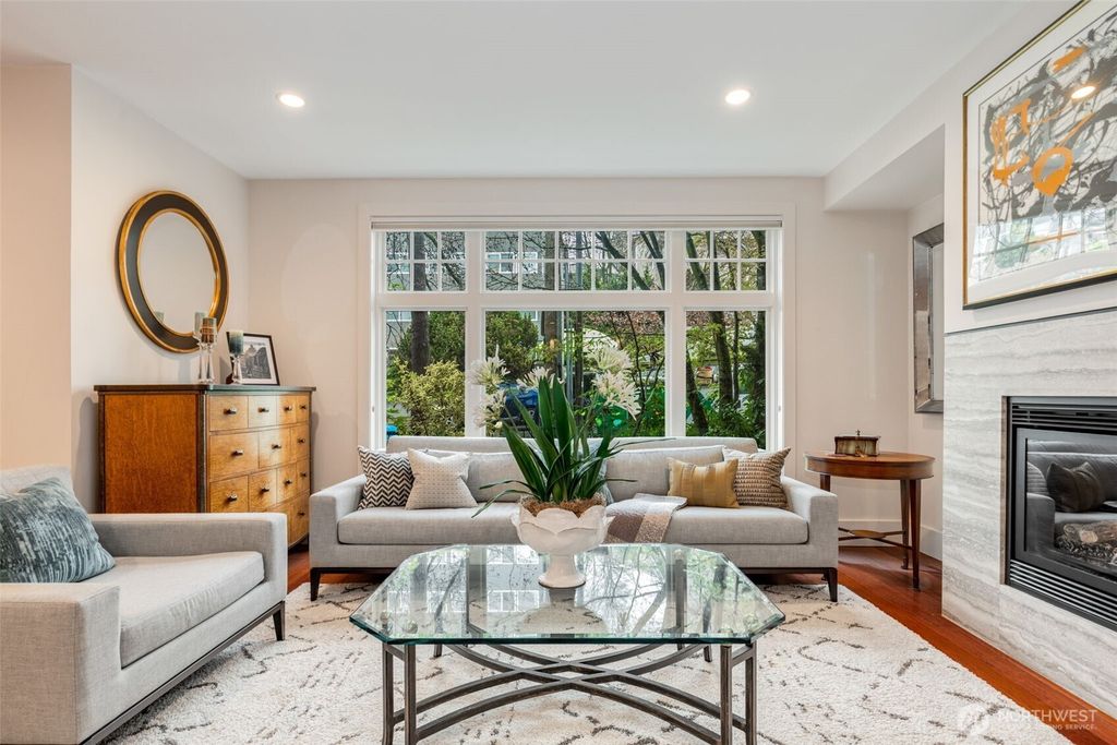 Photo of 1 Ward Street #C, Seattle, WA 98109 (MLS # 2498631)