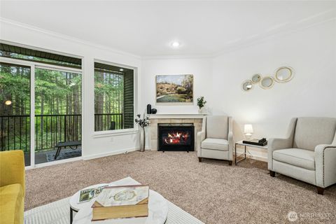 25025 SE Klahanie Boulevard D204 Sammamish WA 98029