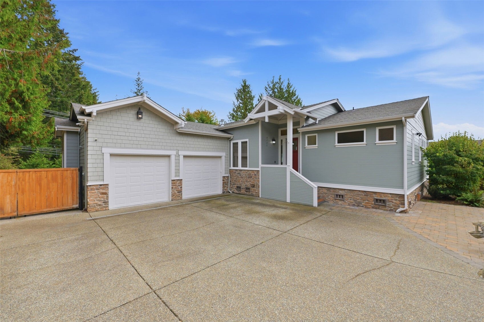 9723 Harborview Place NW