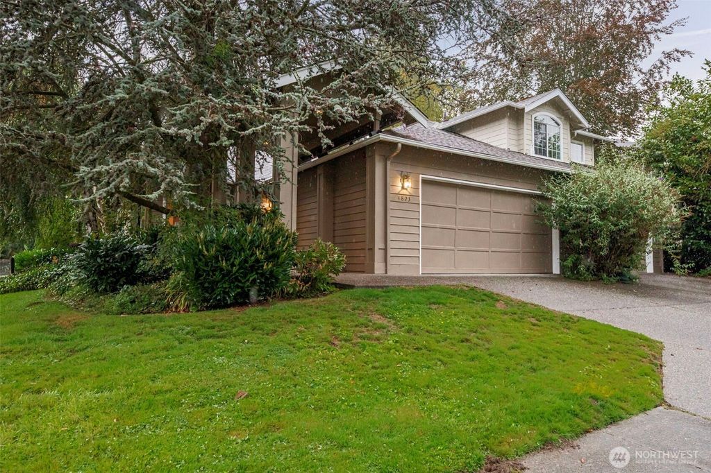 Photo of 4823 165th Place SW, Edmonds, WA 98026 (MLS # 2439172)