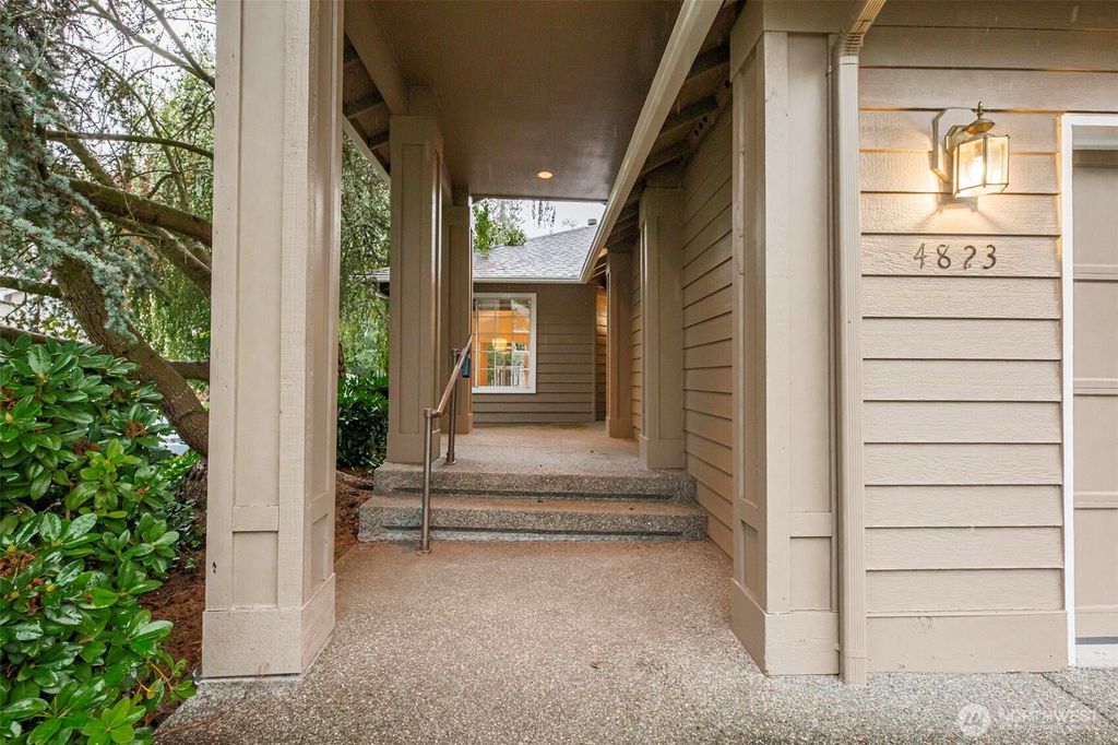 Photo of 4823 165th Place SW, Edmonds, WA 98026 (MLS # 2439172)