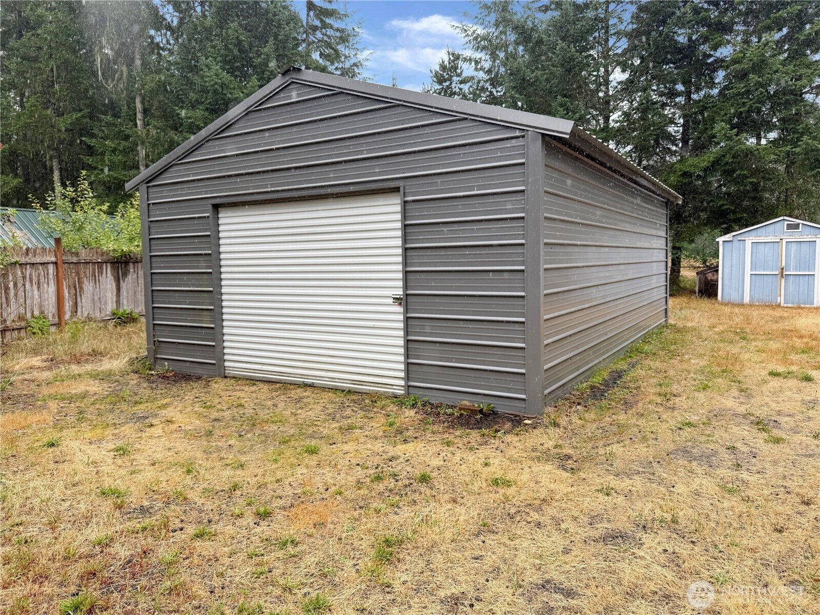 301 N Chinook Avenue