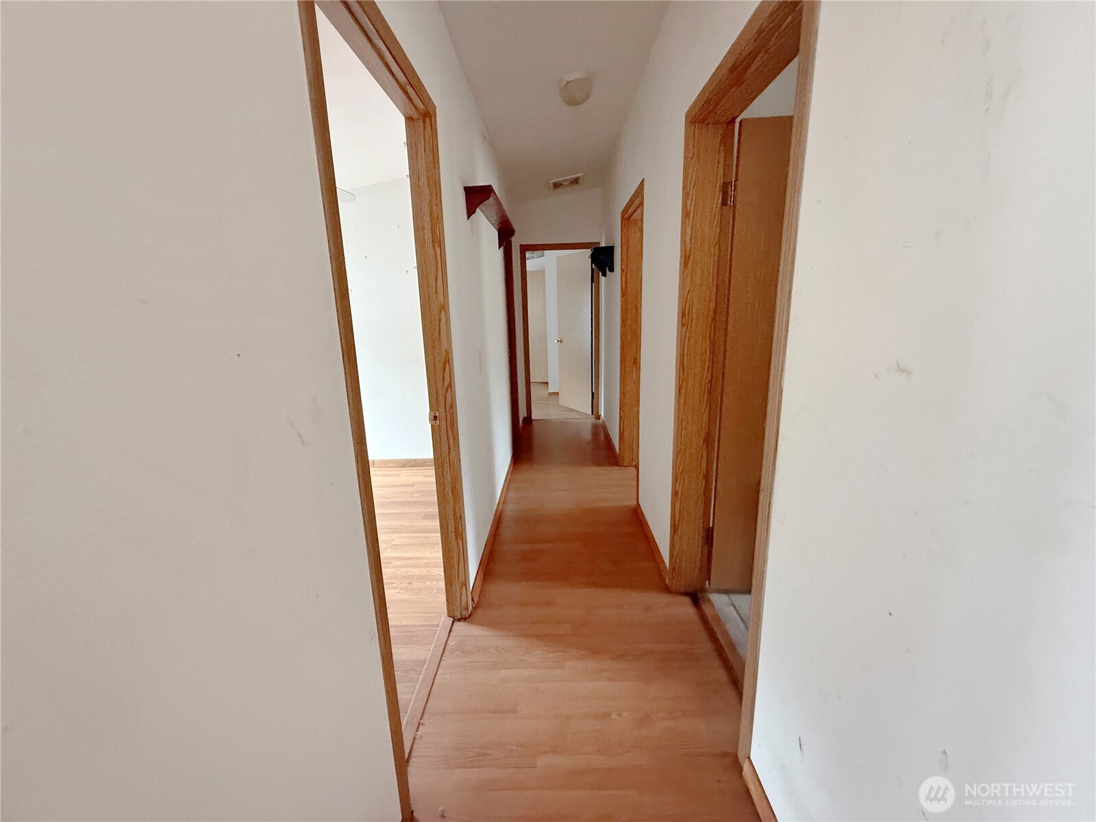 301 N Chinook Avenue