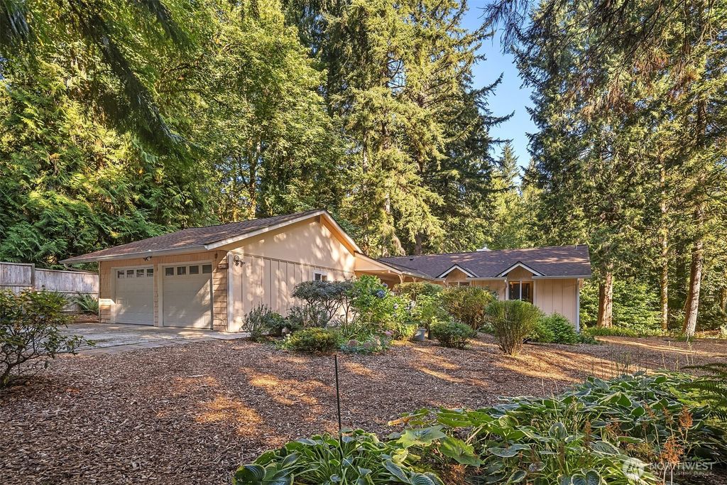 Photo of 14115 Avondale Road NE, Woodinville, WA 98072 (MLS # 2414632)