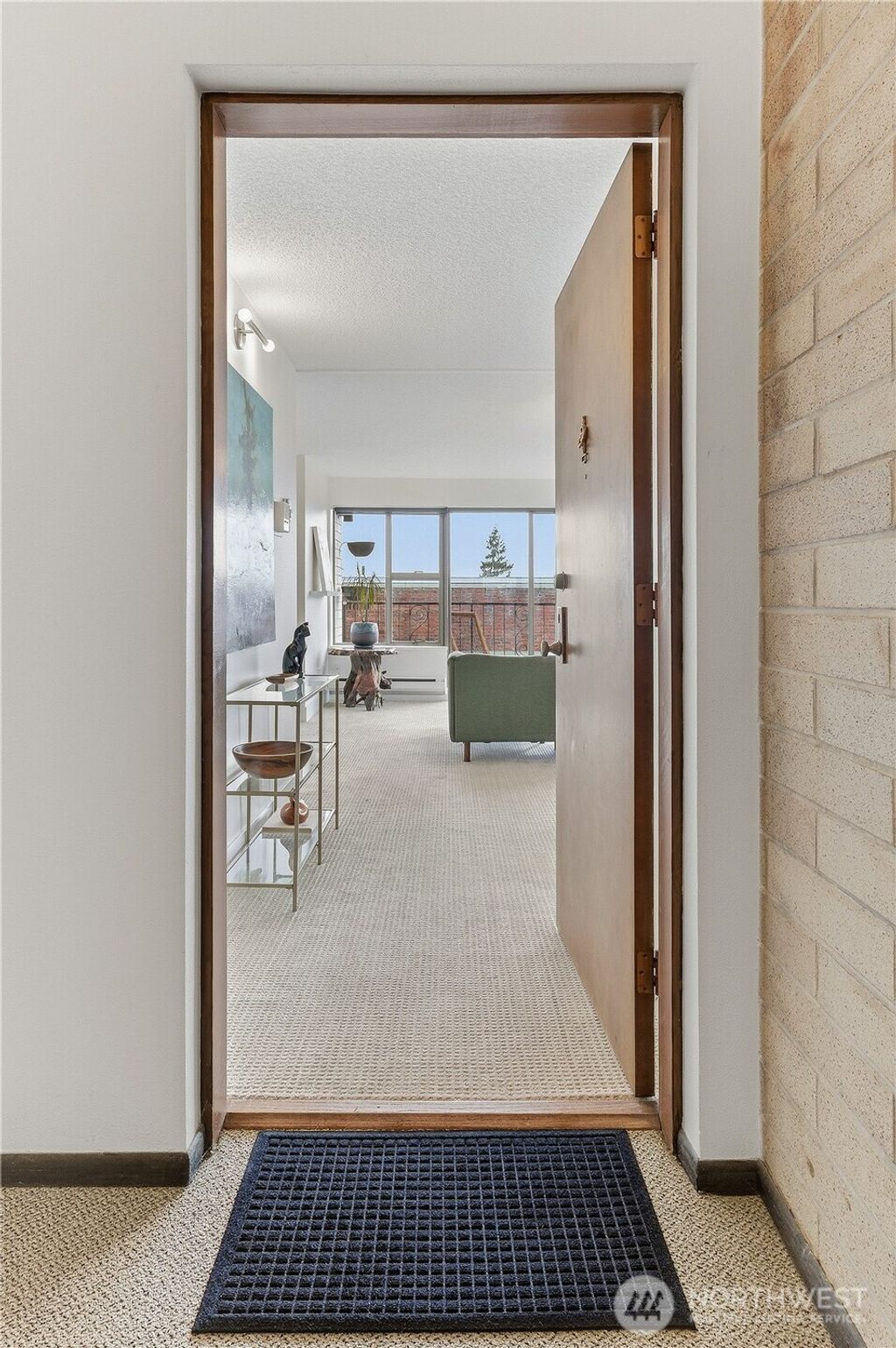 Photo of 912 3rd Avenue W #202, Seattle, WA 98119 (MLS # 2472318)