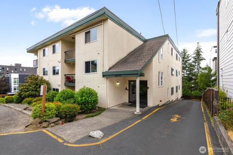 Photo of 8747 Phinney Avenue N #7, Seattle, WA 98103 (MLS # 2537708)