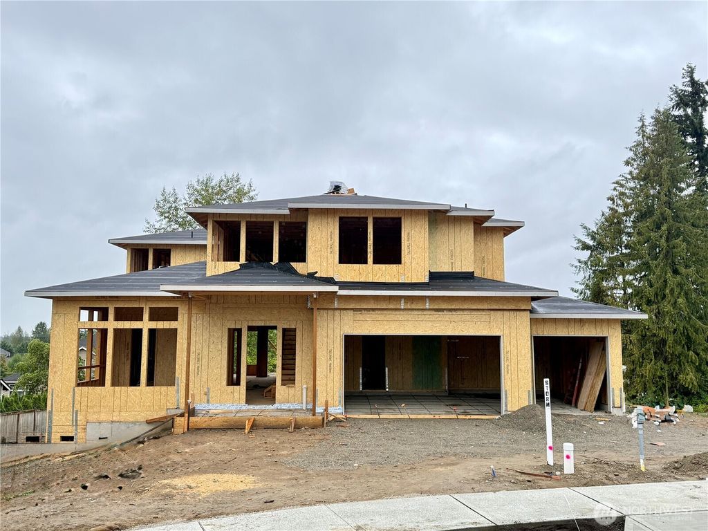Photo of 510 Nile Ave NE Ave, Renton, WA 98059 (MLS # 2419624)