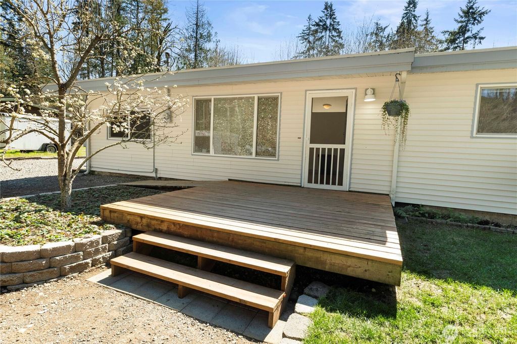 Photo of 19715 SE Auburn Black Diamond Rd Rd #R, Auburn, WA 98092 (MLS # 2505622)