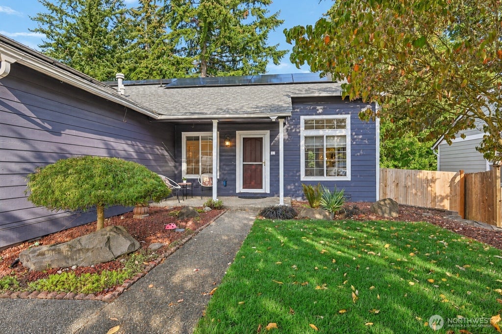 Photo of 27728 149th Pl SE PL, Kent, WA 98042 (MLS # 2576982)