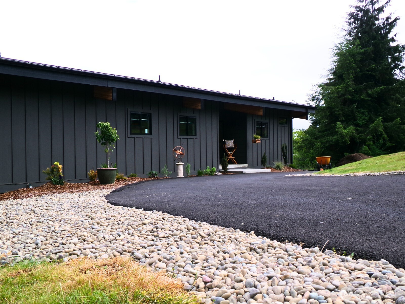 1011 Alden Road