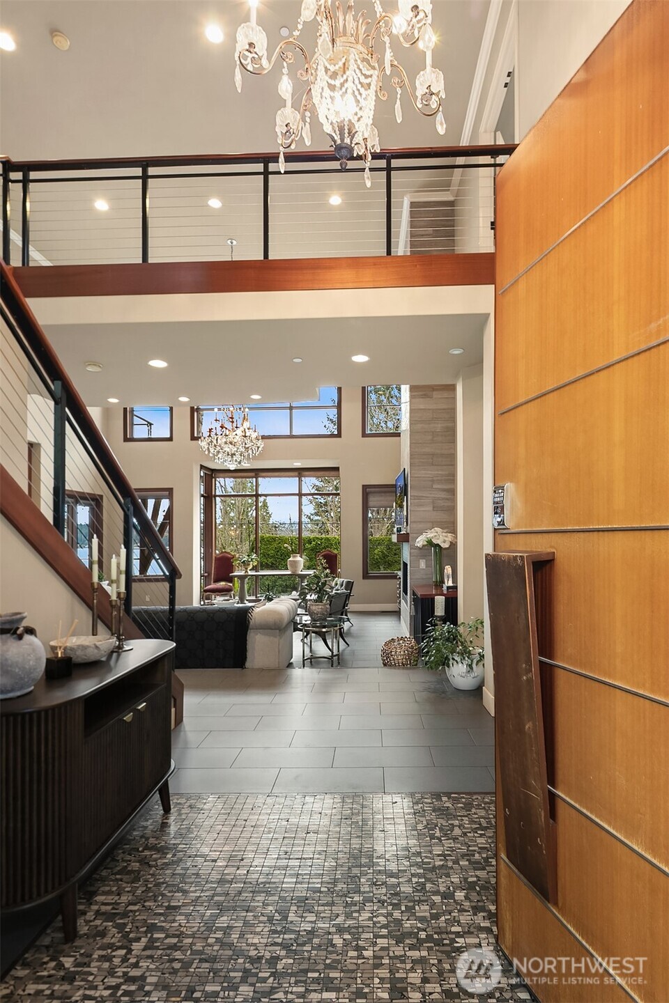 1018 E Lake Sammamish Parkway SE