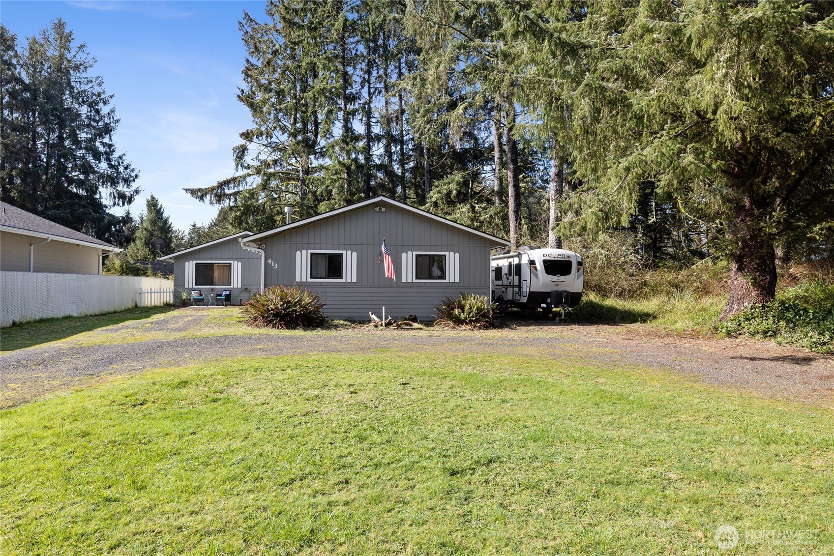 413 Mt Olympus Avenue SE