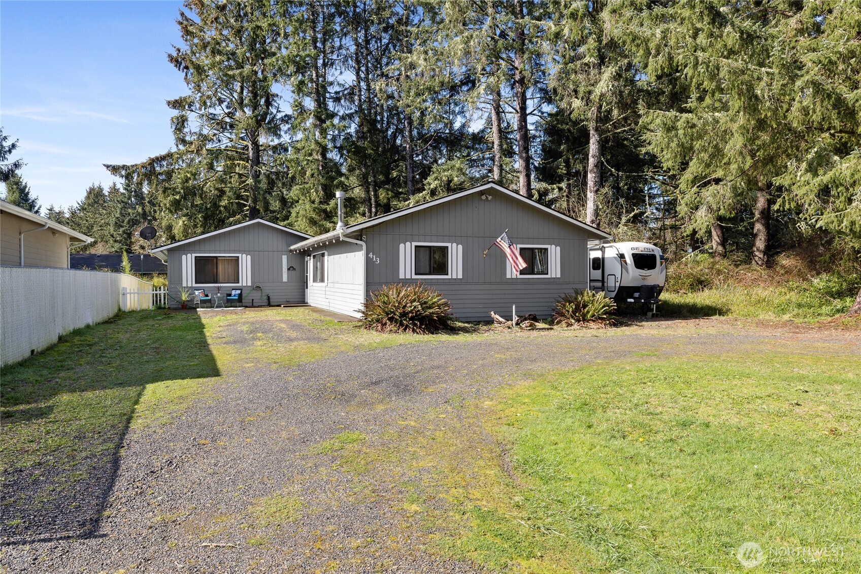 413 Mt Olympus Avenue SE