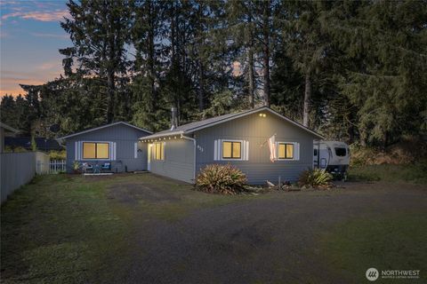 413 Mt Olympus Avenue SE Ocean Shores WA 98569