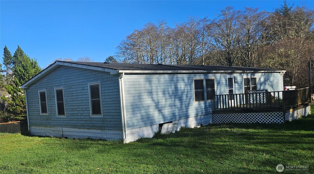 Photo of 2007 41st Place, Long Beach, WA 98631 (MLS # 2468479)