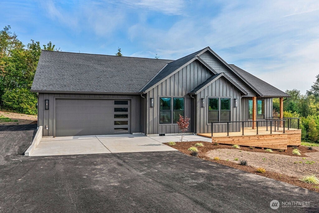 Photo of 115 Delta Drive, Silverlake, WA 98645 (MLS # 2575030)