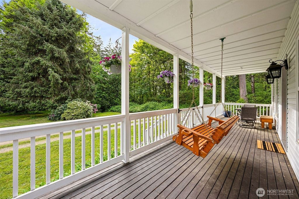 Photo of 19303 228th Avenue SE, Maple Valley, WA 98038 (MLS # 2366507)