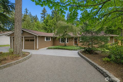 Photo of 31032 228th Avenue SE, Black Diamond, WA 98010 (MLS # 2522727)