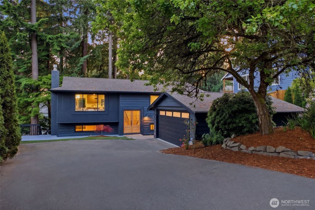 Photo of 8115 172nd Avenue NE, Redmond, WA 98052 (MLS # 2529717)