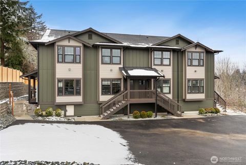 116 Orchard Avenue S Unit ABCD, Eatonville, WA 98328 - MLS#: 2362029