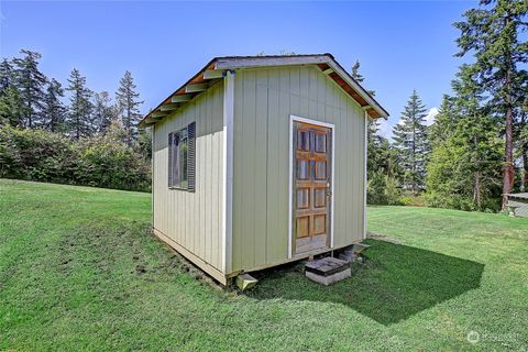 A home in Camano Island