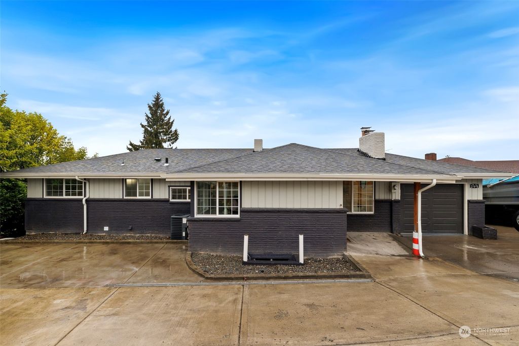 Photo of 17936 Military Road S, SeaTac, WA 98188 (MLS # 2189550)