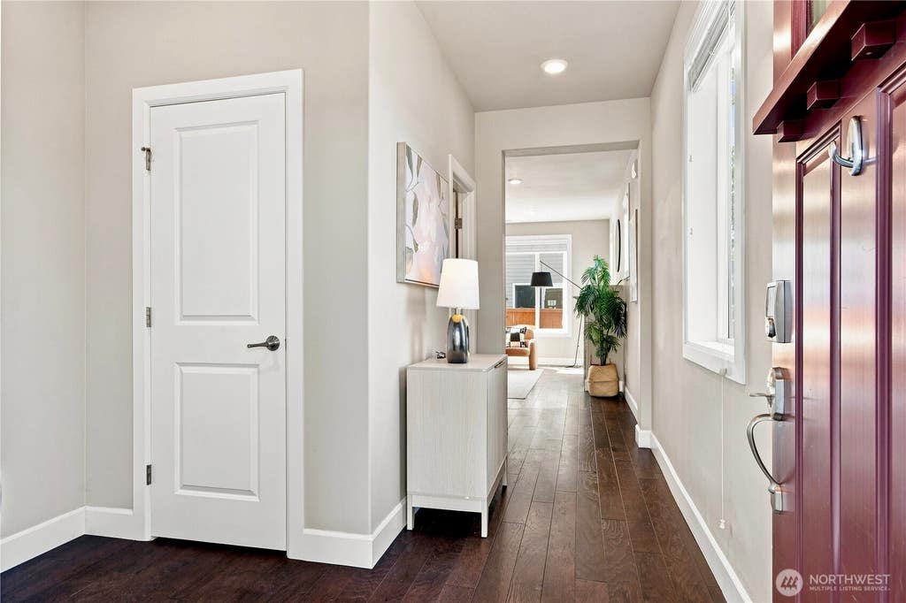 Photo of 17814 42nd Avenue SE, Bothell, WA 98012 (MLS # 2571913)