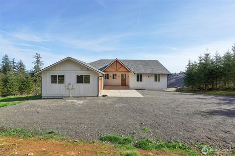 Photo of 209 High Bank Lane, Woodland, WA 98674 (MLS # 2506015)