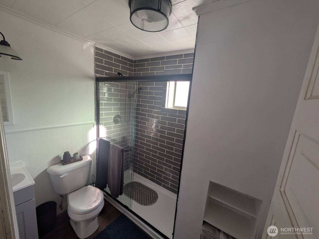 Photo of 2010 10th Street, Everett, WA 98201 (MLS # 2432844)