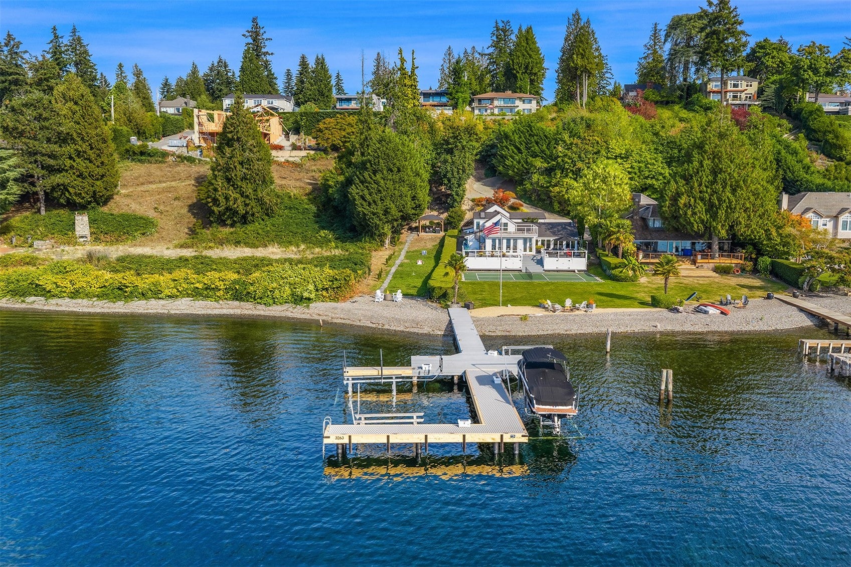 3263 Evergreen Point Road