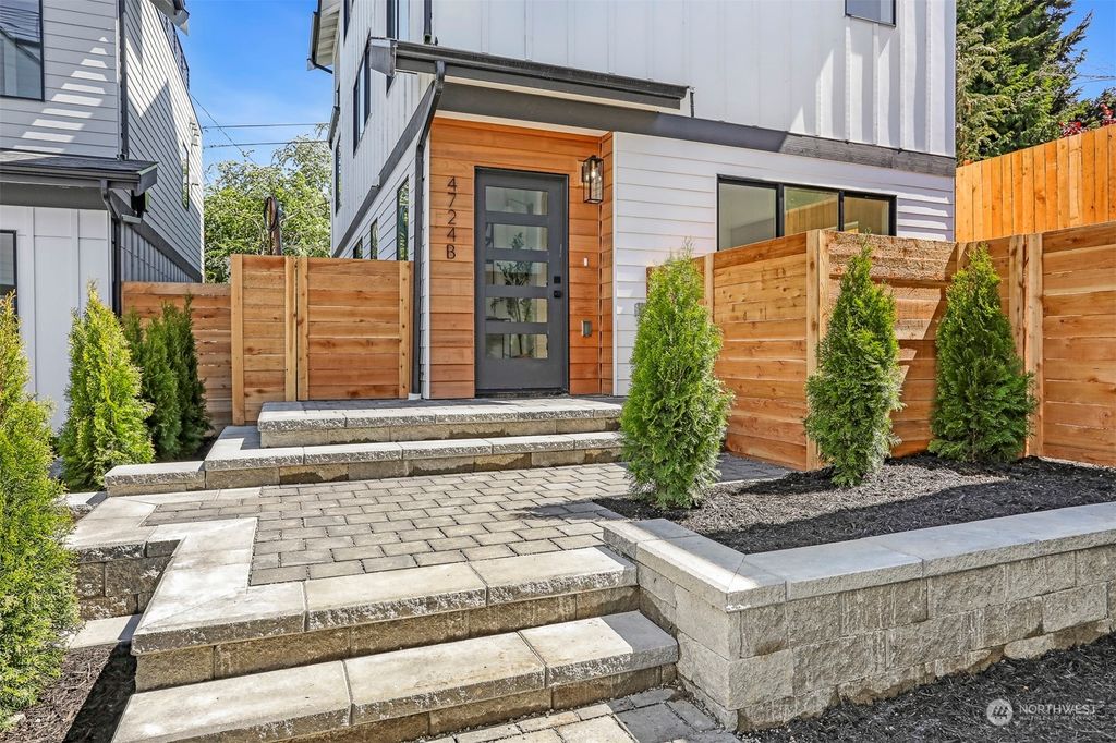 Photo of 4724 37th Avenue SW #B, Seattle, WA 98126 (MLS # 2299741)