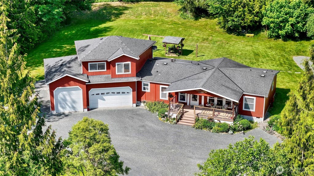 Photo of 5554 Potter Road, Deming, WA 98244 (MLS # 2532010)