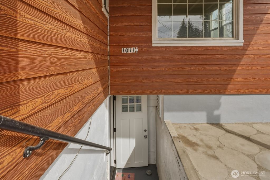 Photo of 1011 Waverly Street, Walla Walla, WA 99362 (MLS # 2501103)